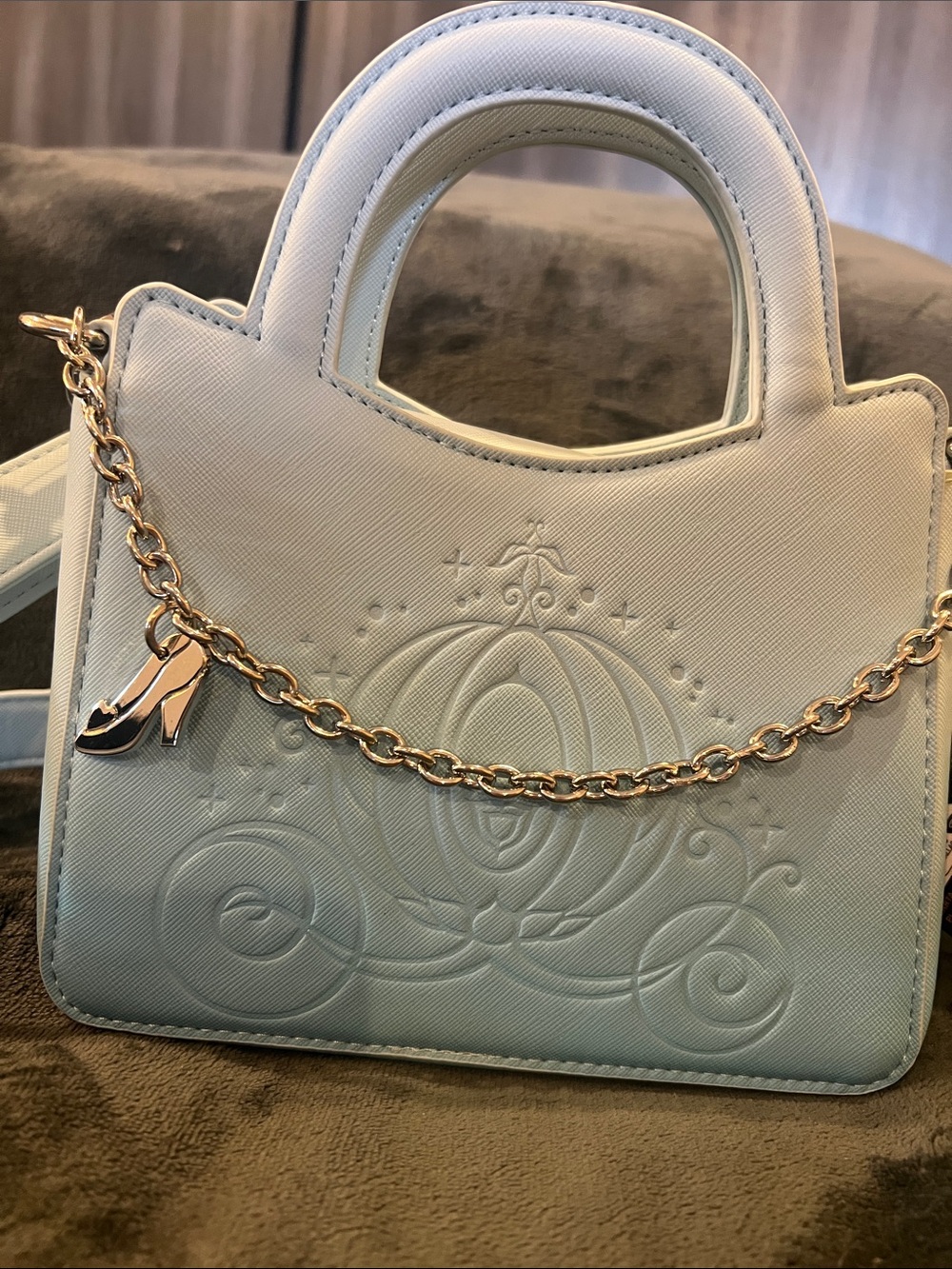 Disney X Loungefly  Cinderella Light Blue Embossed Mini Handbag with Chain - Picture 4 of 12